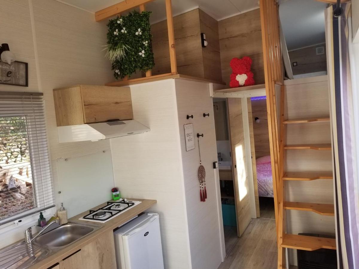 La Tiny Du Midi Hotel Турет-сюр-Лу Екстериор снимка