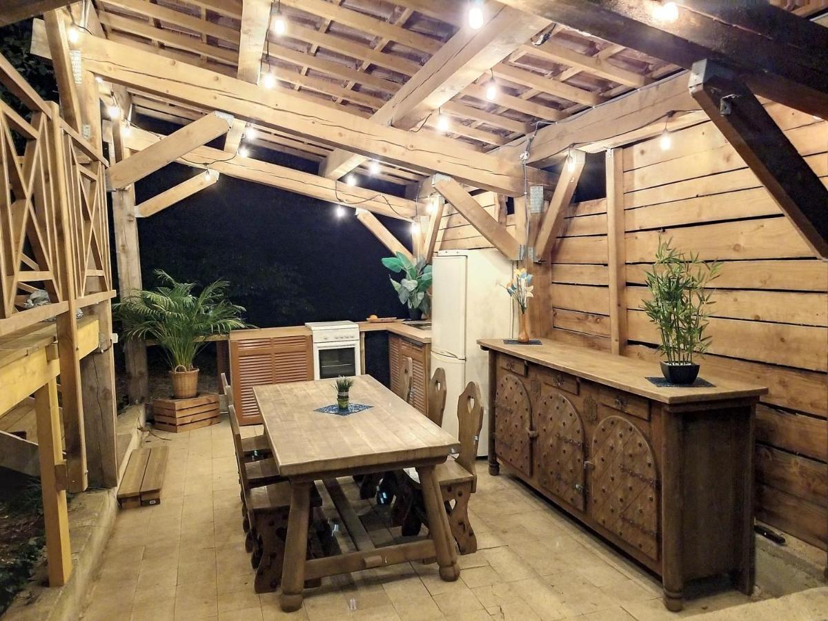 La Tiny Du Midi Hotel Турет-сюр-Лу Екстериор снимка